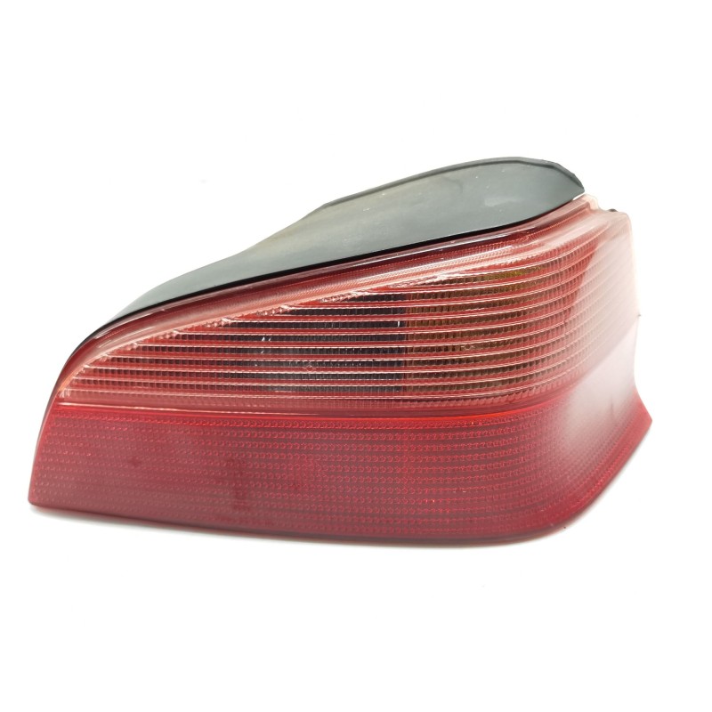 Right central rear light Peugeot 106 II (1A_, 1C_) | Becerril Scrap Yard
