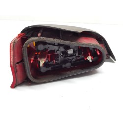 Right central rear light Peugeot 106 II (1A_, 1C_) | Becerril Scrap Yard