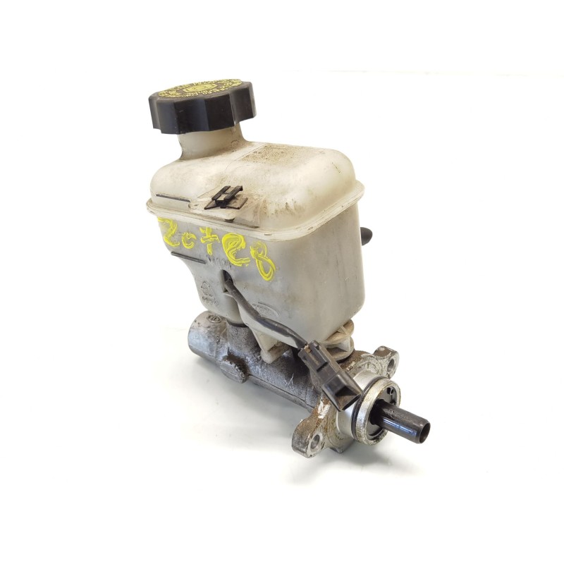 Brake booster / vacuum pump KIA Carens III monospace (un) | Becerril Scrap Yard