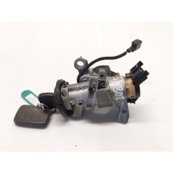 Anti-theft antenna Volvo V40 station wagon (645) | Becerril Scrap Yard