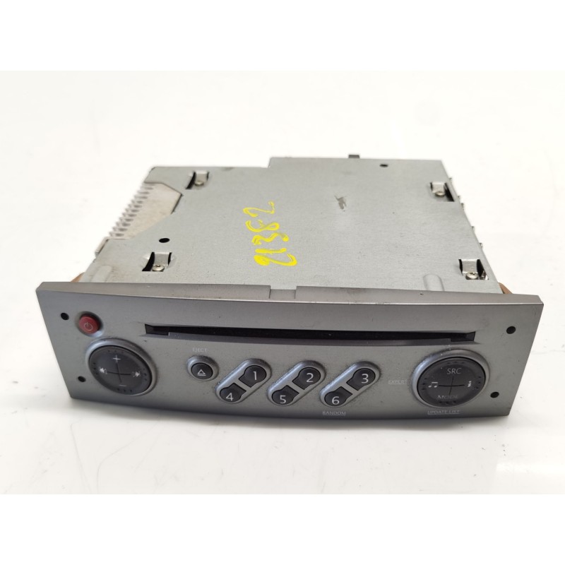 Recambio de sistema audio / radio cd para renault grand scénic ii (jm0/1_) 1.5 dci (jm1e) referencia OEM IAM 8200562686  