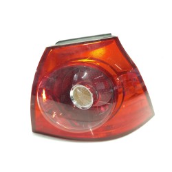 Right central rear light Volkswagen Golf V (1K1) | Becerril Scrap Yard
