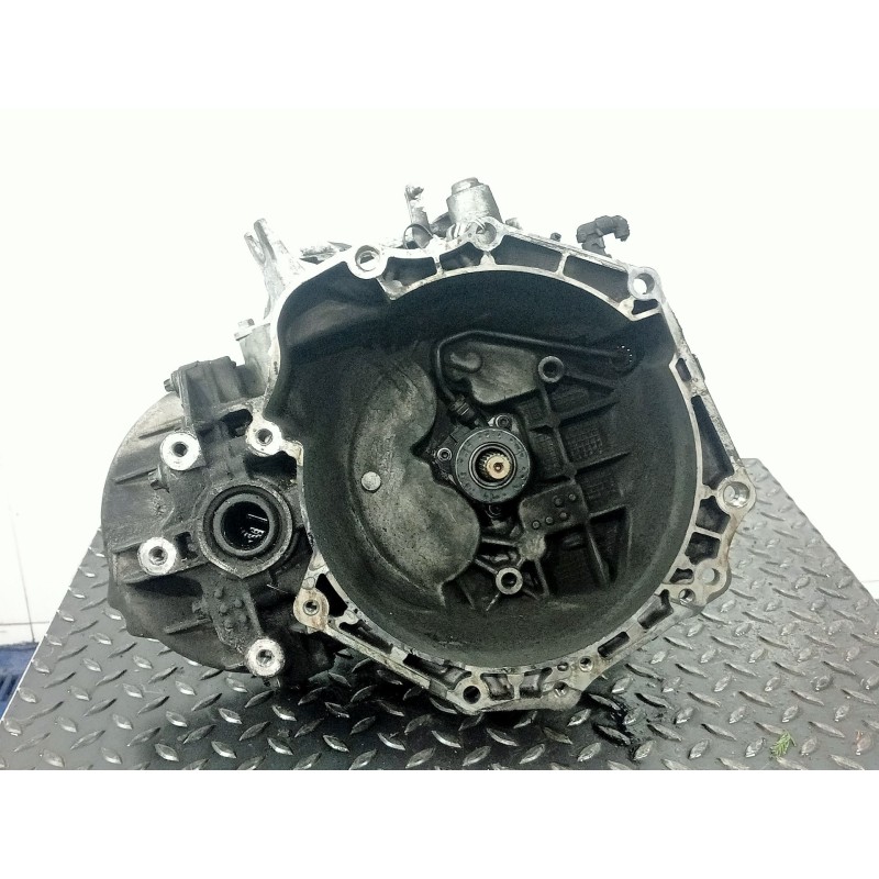 Recambio de caja cambios para chevrolet cruze hatchback (j305) 1.7 d referencia OEM IAM A17DTS  