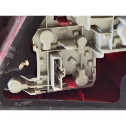 Recambio de piloto trasero izquierdo para ford mondeo iii (b5y) 2.0 tdci referencia OEM IAM   