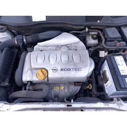 opel astra g hatchback (t98) del año 2001