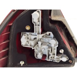 Right central rear light Ford Mondeo III (B5Y) | Becerril Scrap Yard