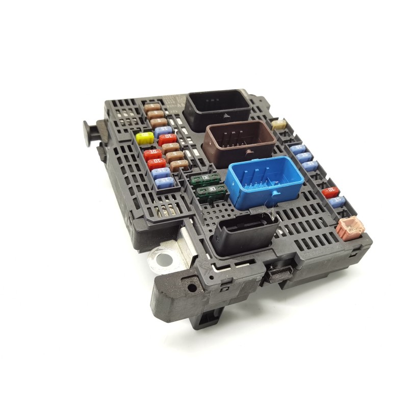 قطعة غيار BSM (Boîtier de Servitude Moteur) CITROEN C4 II (NC_) | Desguace Becerril