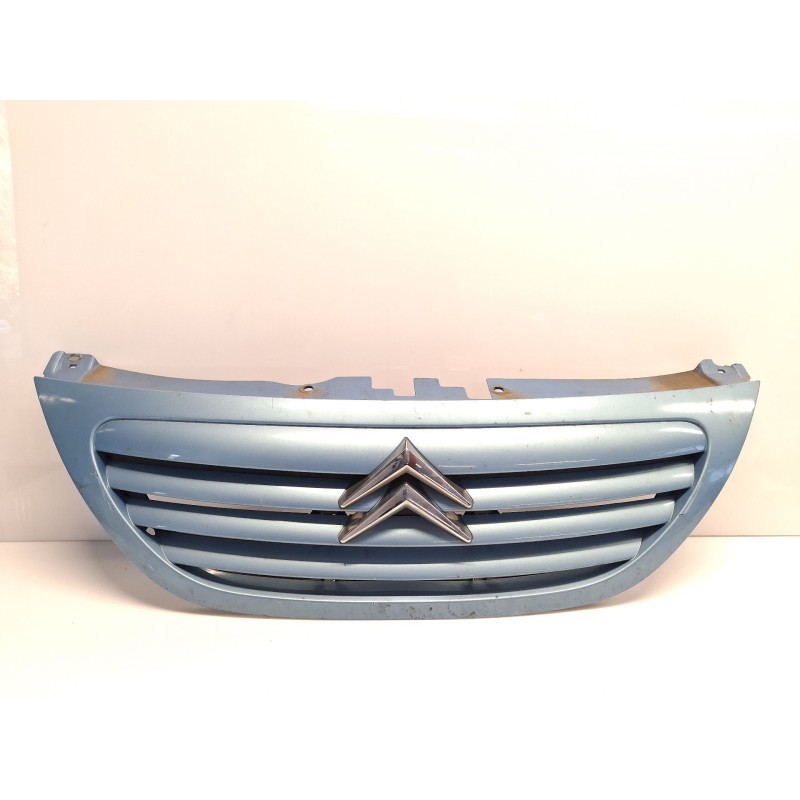 Recambio de rejilla delantera para citroën c3 i (fc_, fn_) 1.1 i referencia OEM IAM   
