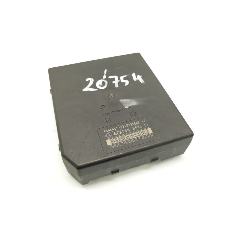 Pièce USM (Unit Service Module) Renault Megane III hatchback (BZ0/1_, B3_) | Desguace Becerril