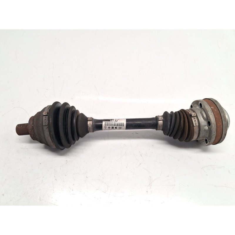 Left front axle Volkswagen Passat B6 (3C2) | Becerril Scrap Yard