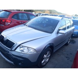 تفكيك Skoda octavia II combi (1Z5) 2.0 TDI 4x4 Diesel من عام 2008 بمحرك BMM
