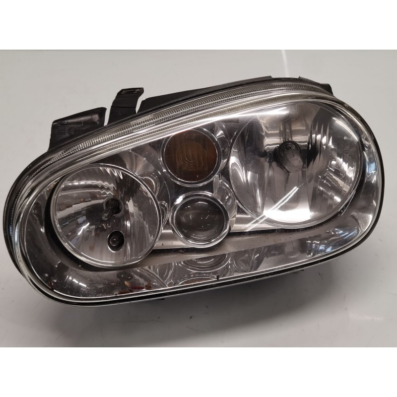 Left rear fog light Volkswagen Golf IV (1J1) | Becerril Scrap Yard