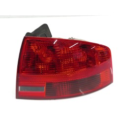 Feu arrière central droit Audi A4 B7 (8EC) | Desguace Becerril