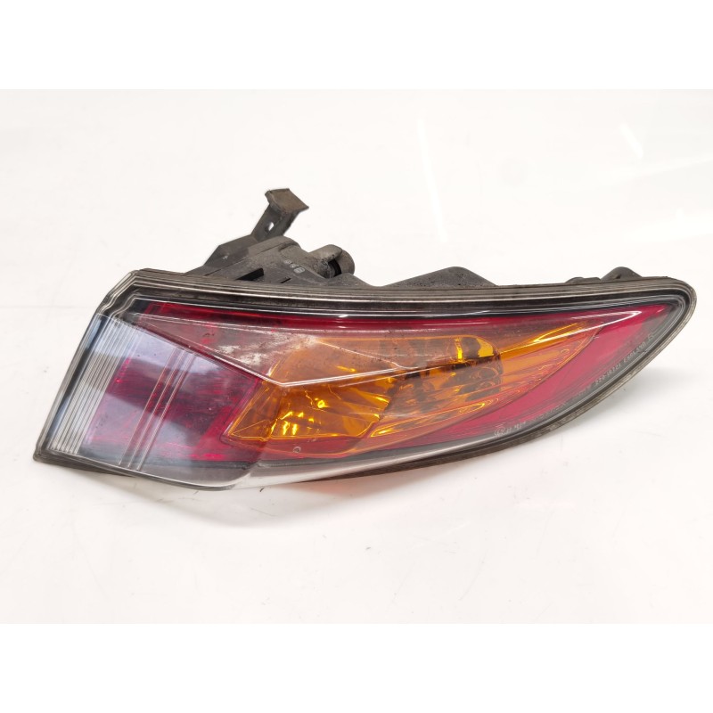 مصباح خلفي وسطي أيمن Honda CIVIC VIII hatchback (fn, fk) | Desguace Becerril