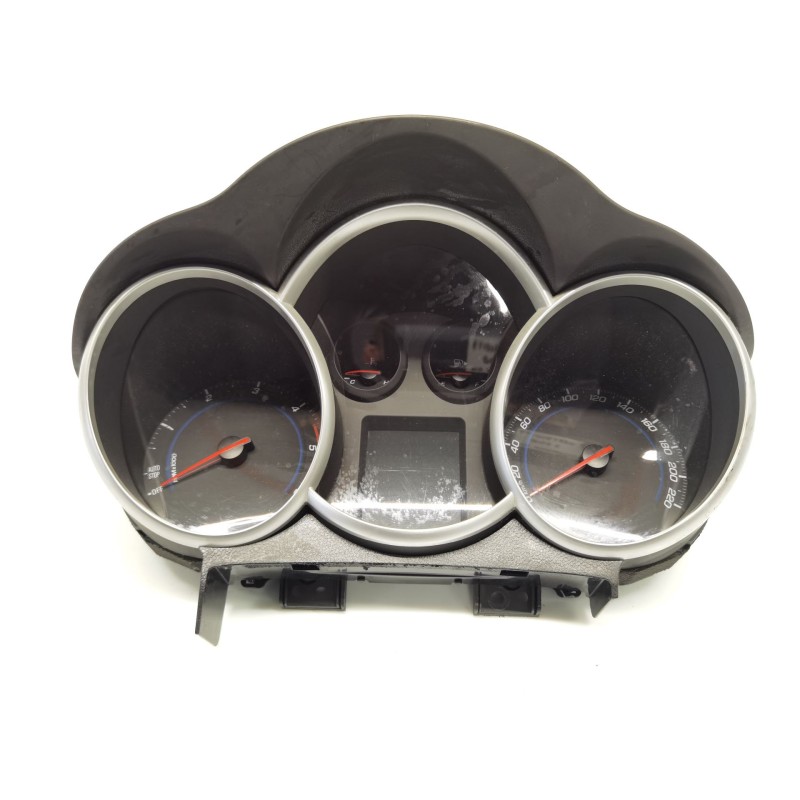 Instrument cluster Chevrolet Cruze hatchback (J305) | Becerril Scrap Yard