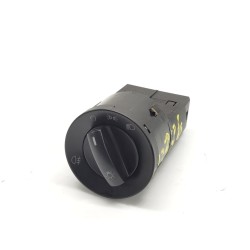 Light switch Volkswagen Polo IV (9N_, 9A_) | Becerril Scrap Yard