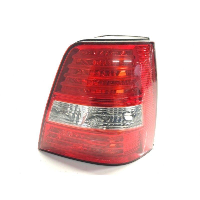 Right central rear light KIA Sorento I (jc) | Becerril Scrap Yard