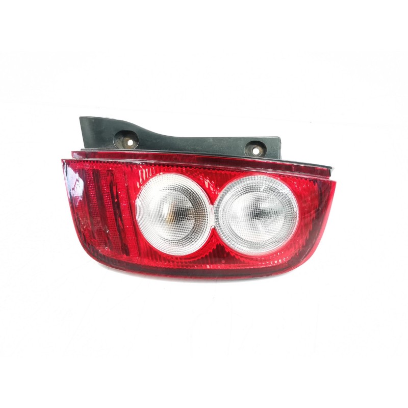 Right central rear light Nissan Micra III (K12) | Becerril Scrap Yard