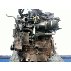 Complete engine Hyundai Trajet (fo) | Becerril Scrap Yard
