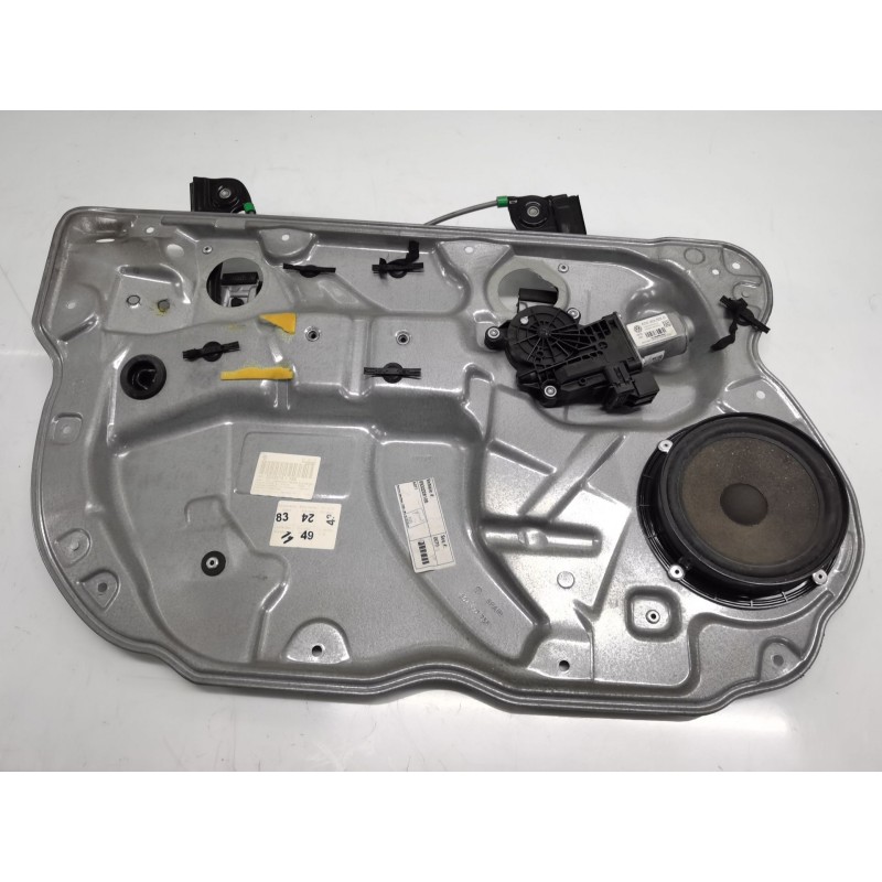Interruptor do vidro elétrico dianteiro traseiro esquerdo Volkswagen Polo IV (9N_, 9A_) | Desguace Becerril