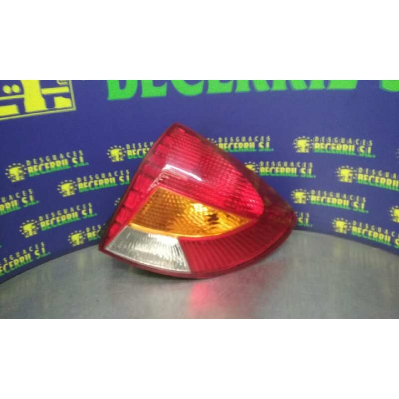 Recambio de piloto trasero derecho para kia rio ls berlina (5-ptas.) referencia OEM IAM Recambio de piloto trasero derecho para kia rio ls berlina (5-ptas.) referencia OEM IAM
