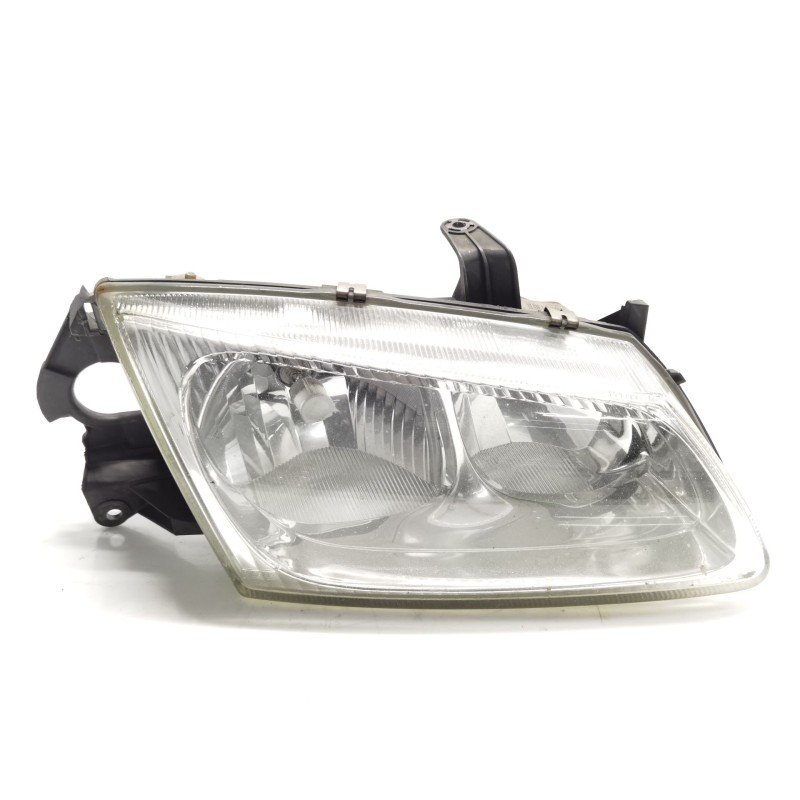 Feu arrière antibrouillard droit Nissan Almera II (N16) | Desguace Becerril