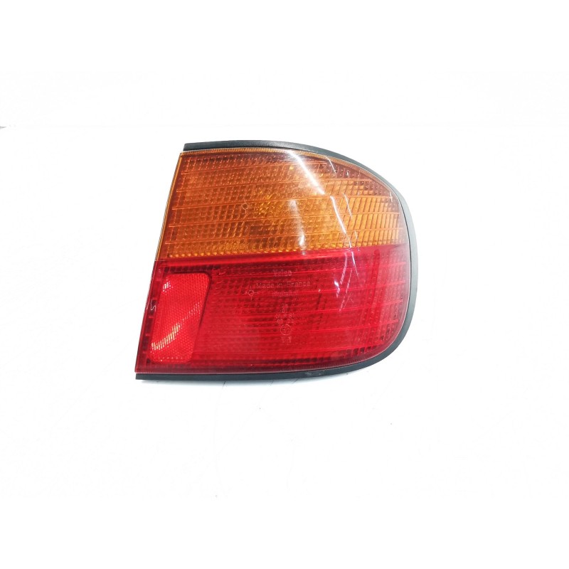 Lanterna traseira central direita Nissan Primera (P11) | Desguace Becerril