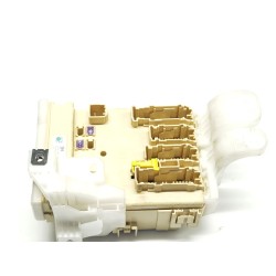 Relay / fuse box Toyota Auris (_E18_) | Becerril Scrap Yard