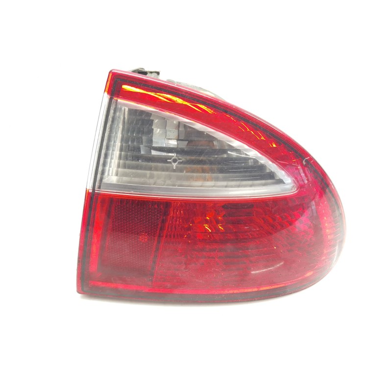 Right central rear light Seat Leon (1M1) | Becerril Scrap Yard