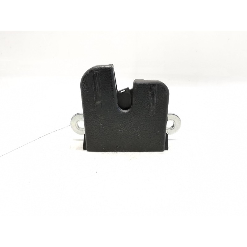 Trunk / tailgate lock Volkswagen Golf V (1K1) | Becerril Scrap Yard