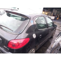 Detalhamento das peças para Peugeot 206 hatchback (2A/C) 1.4 HDi eco 70 Diesel do ano 2004 com motor 8HX (DV4TD),8HZ (DV4TD)