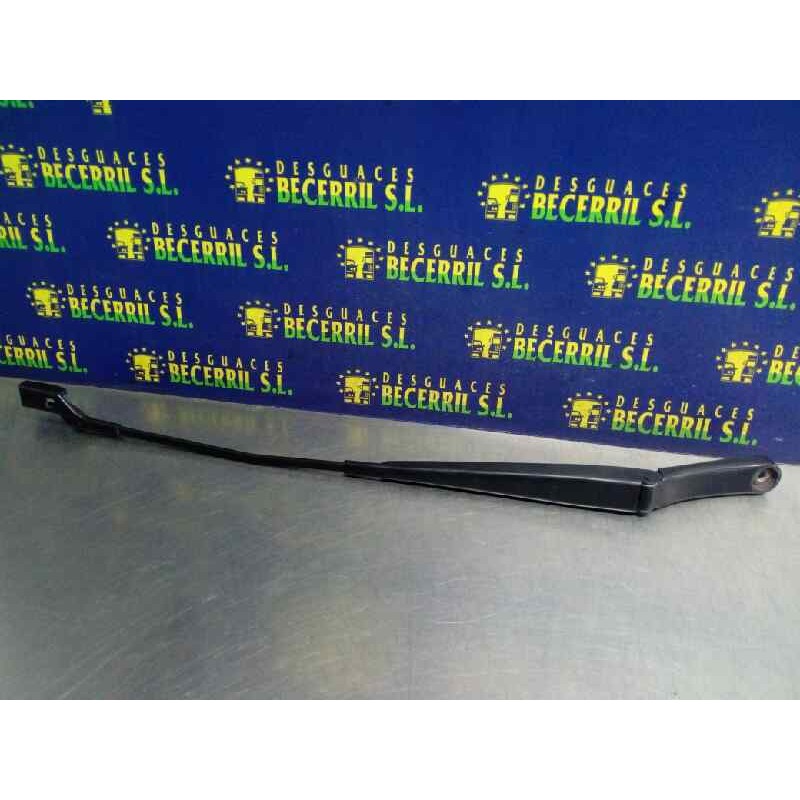 Recambio de brazo limpia delantero derecho para volkswagen passat berlina (3c2) highline referencia OEM IAM Recambio de brazo limpia delantero derecho para volkswagen passat berlina (3c2) highline referencia OEM IAM