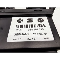 Left rear window lift switch Volkswagen Passat B5 (3B2) | Becerril Scrap Yard