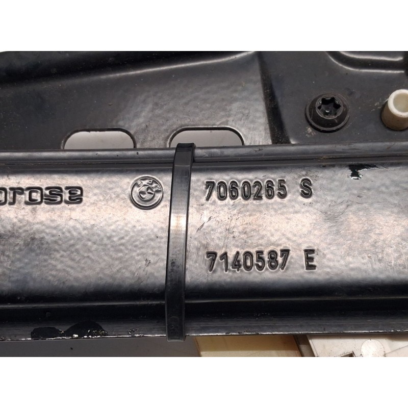 Moteur De Lève-vitre Avant Gauche Pour BMW E90 E91 - Référence 7060265 (occasion, Fonctionnel)