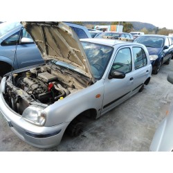 nissan micra (k11) del año 2000