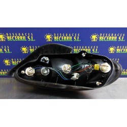 Piloto traseiro central esquerdo Hyundai Lantra berlina (rd) | Desguace Becerril