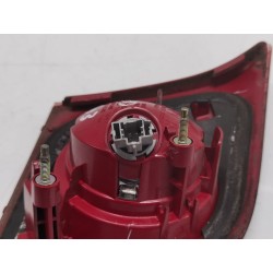 Recambio de piloto trasero central derecho para mazda 3 (bk) 1.6 di turbo referencia OEM IAM   