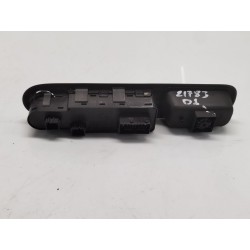 Commande lève-vitre arrière gauche Peugeot 5008 (0U_, 0E_) | Desguace Becerril