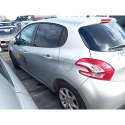 peugeot 208 i (ca_, cc_) del año 2014