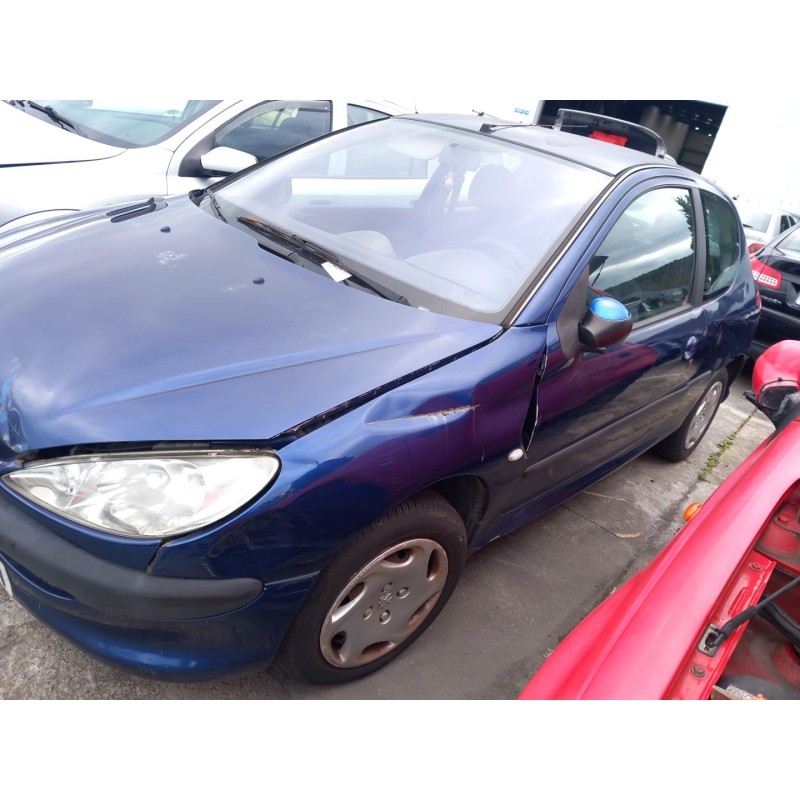 Parts breakdown for Peugeot 206 hatchback (2A/C) 1.4 HDi eco 70 Diesel of the year 2003 with engine 8HX (DV4TD),8HZ (DV4TD)