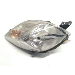 Right rear fog light Toyota Yaris (_P9_) | Becerril Scrap Yard