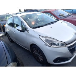 Parts breakdown for Peugeot 208 I (CA_, CC_) 1.2 THP 110 Petrol of the year 2015 with engine HNP (EB2ADT),HNV (EB2DTM),HNZ (EB2DT)