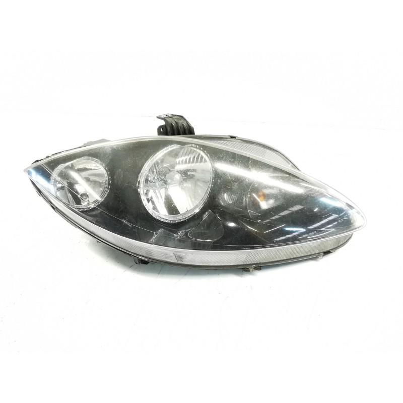 Right rear fog light Seat Leon (1P1) | Becerril Scrap Yard