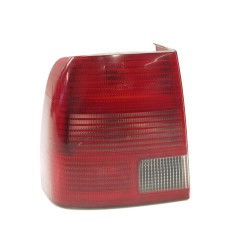 المصباح الخلفي المركزي الأيسر Volkswagen Passat B5 (3B2) | Desguace Becerril