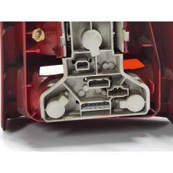 المصباح الخلفي المركزي الأيسر Volkswagen Passat B5 (3B2) | Desguace Becerril