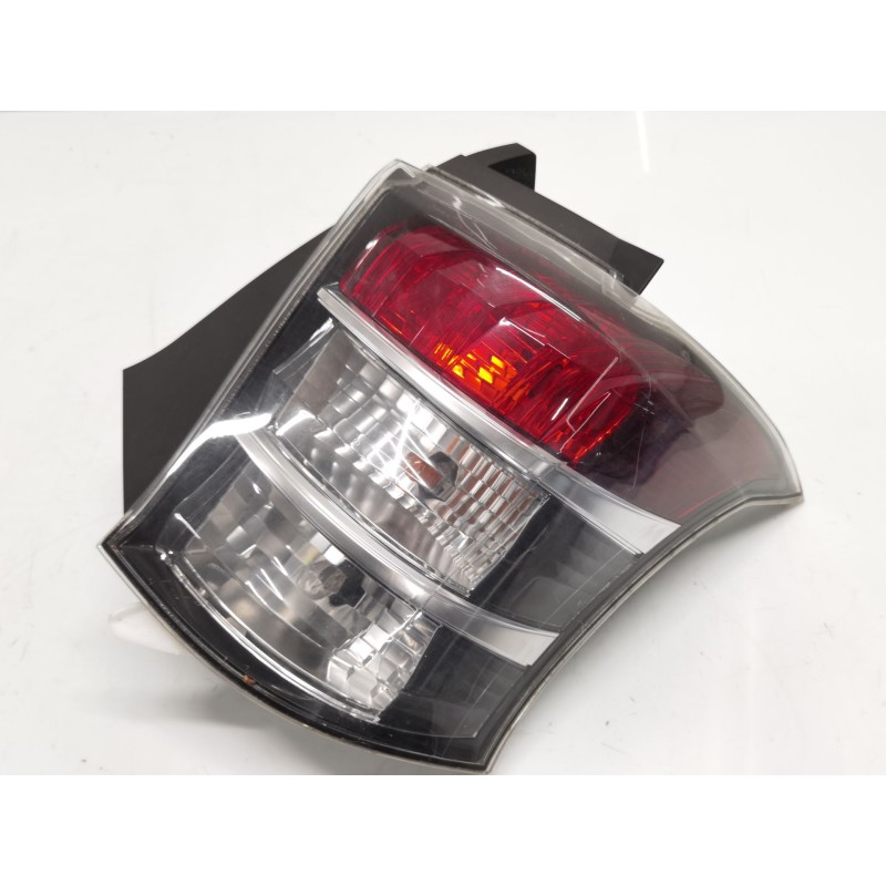 Right central rear light Toyota Iq (_J1_) | Becerril Scrap Yard