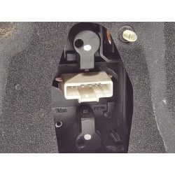 Left central rear light CITROEN C5 II (RC_) | Becerril Scrap Yard