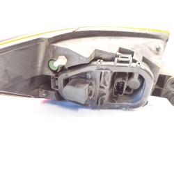 Right central rear light Renault Clio IV (BH_) | Becerril Scrap Yard