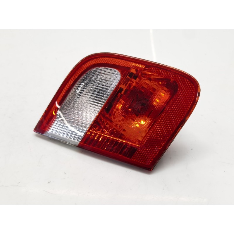 Left central rear light BMW 3 (E46) | Becerril Scrap Yard