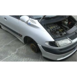 تفكيك Renault espace /grand espace (JE0) 2.2 dT RT Espace Diesel من عام 1998 بمحرك G8T